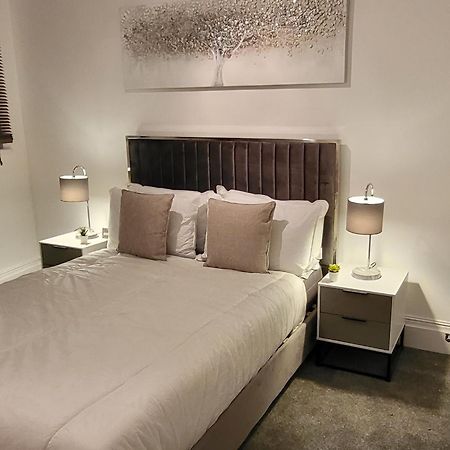 Stunning 2 Bedroom Apartment In Canary Wharf - Morland Apartments Londra Camera foto